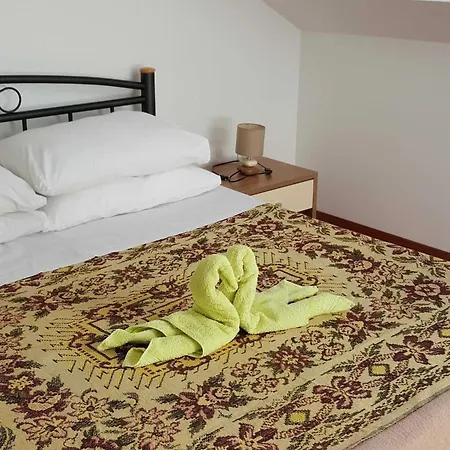 Ira - One-bedroom With Balcony And Sea View Apartment